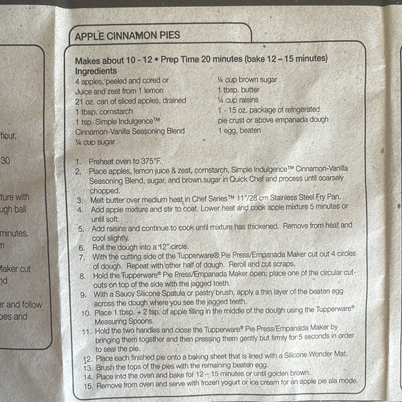 💚Tupperware Pie Press/Empanada Maker. - Picture 7 of 8